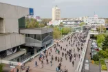 Unibrücke, die Campus und Unicenter verbindet.