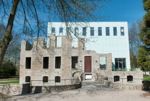 Das Gebäude Situation Kunst in der Frontalansicht.