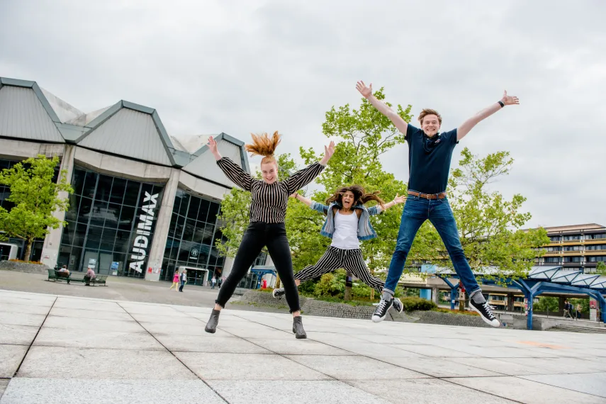 Sprung auf dem Campus