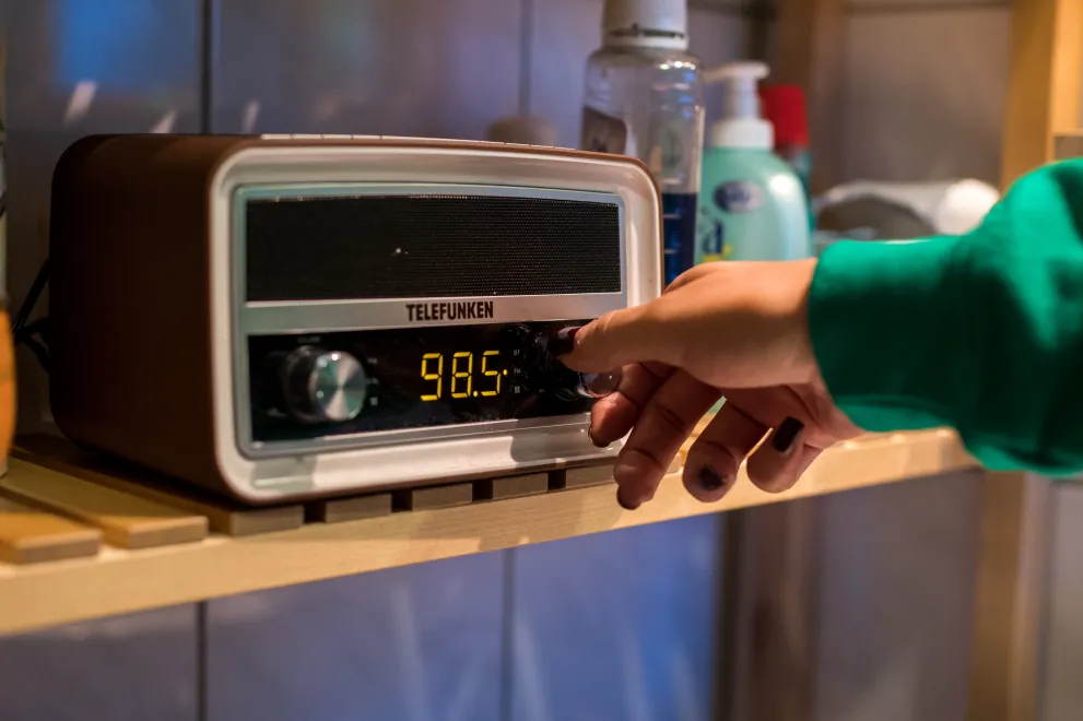 Sender einstellen am Radio 