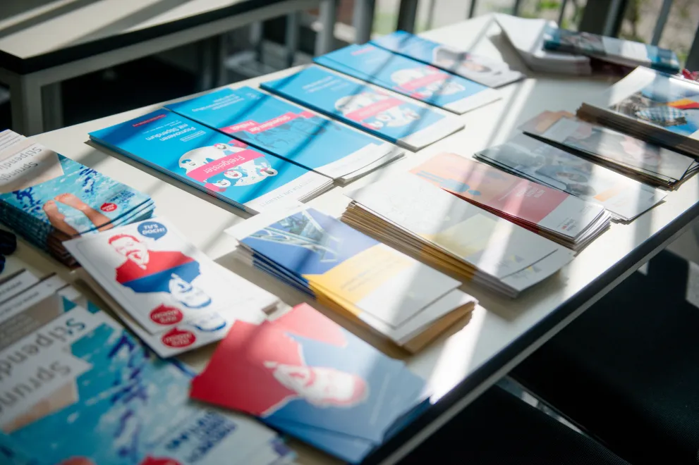 Informationsmaterial zu Stipendien