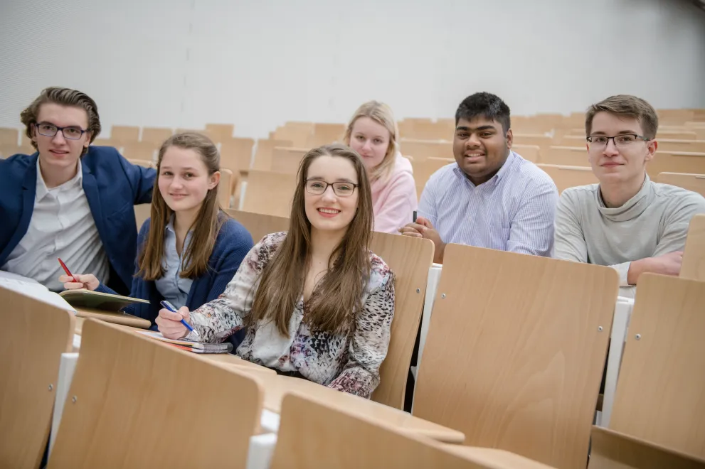 Schüler im Hörsaal