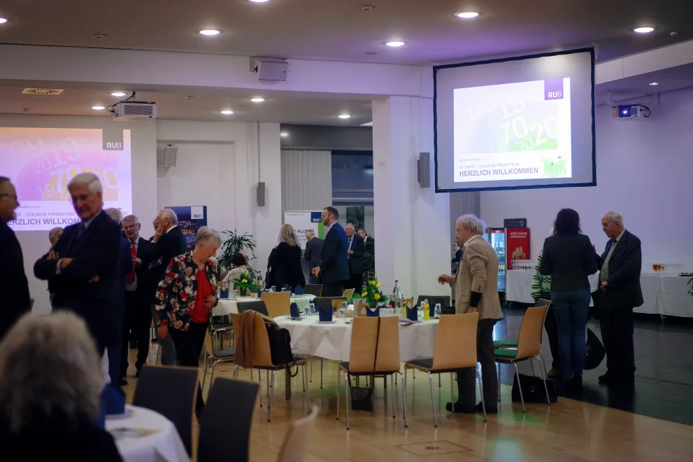 Goldene Promotion_Alumni_Saal