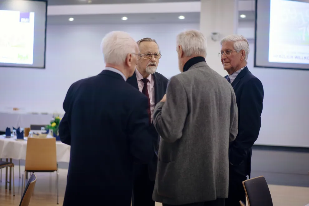 Goldene Promotionsfeier_Gespräch