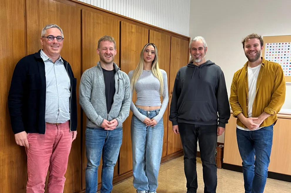 Vertreter*innen des Schiller-Gymnasiums Witten mit Talentscout Christian Maihöfer