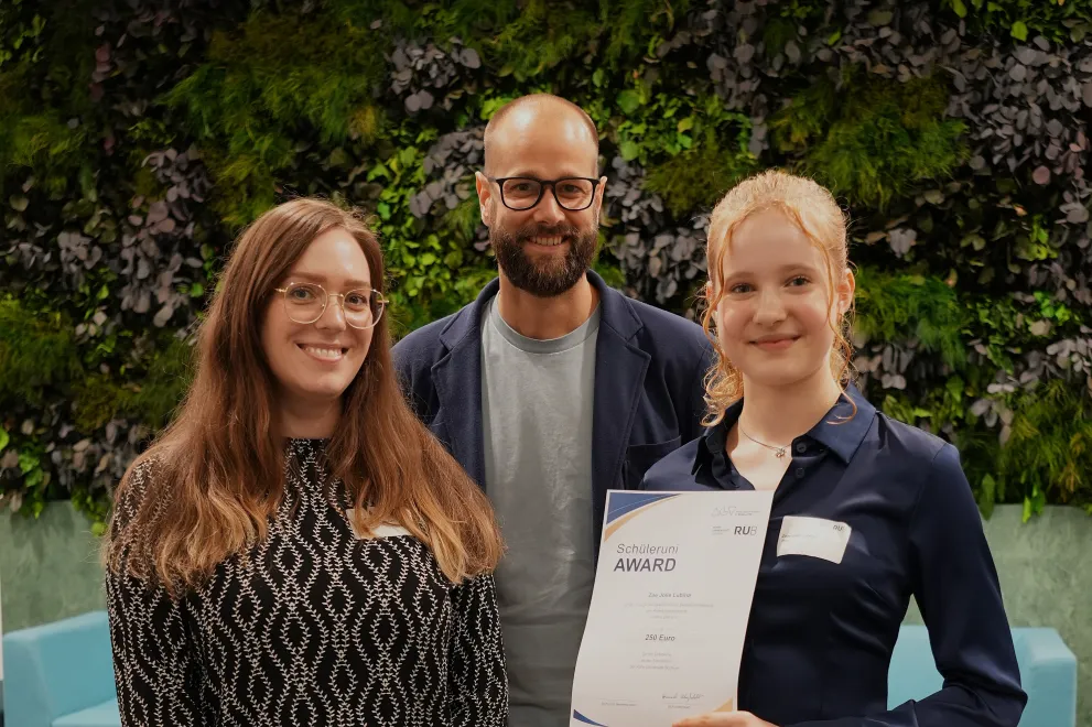 Gewinnerin des Schüleruni Awards im Sommersemester 2026