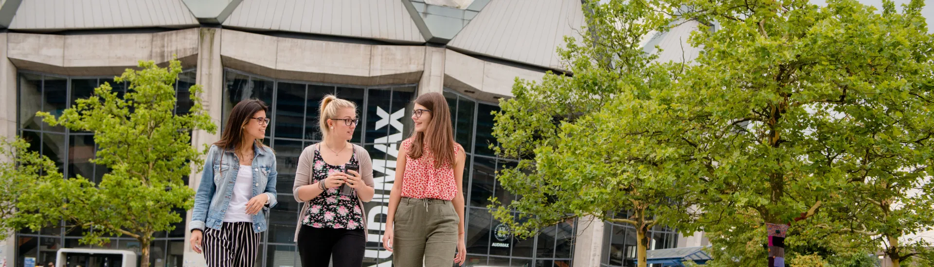 Angebote für Schülerinnen und Schüler  